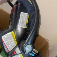 هم کریر و هم صندلی ماشین نوزاد