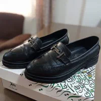 ۳ جفت کفش مشکی سایز ۳۹ کالج بوت ونس کتونی