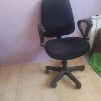 صندلی چرخ دار قابل تنظیم