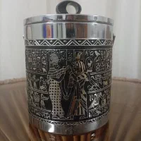 یخدان قدیمی آمریکایی