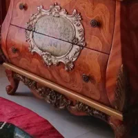 بوفه  ایتالیایی   توی حراج می باشد  ۲۰ تومان