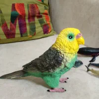 اسباب بازی فیگور مرغ عشق ماکت