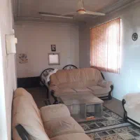 یکدست مبل7نفره و1میزجلومبلی و1تخت1نفره بفروش میرسد