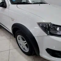 کوییک فول کامل مدل ۴۰۴|خودرو سواری و وانت|اصفهان, شهید رجایی|دیوار