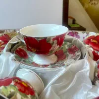 فنجان و نعلبکی کادویی