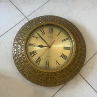 ساعت دیواری قدیمی quartz