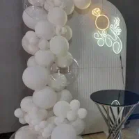 بادکنک ارایی وگل ارایی برای تولد و نامزدی و جشن