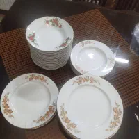 بشقاب و خورشت خوری گلسرخی  و چینی زرین