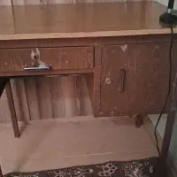 میز تحریر فلزی سالم سالم