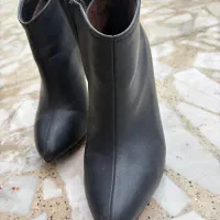 کفش و نیم بت سالم فقط ۴۰۰|کیف، کفش، کمربند|رشت, جهاد|دیوار