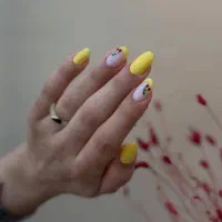 کاشت وترمیم ناخن
