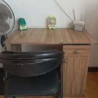 میز و صندلی