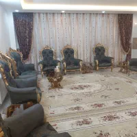 مبل کار کرده و تمیز در حد