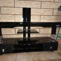 میز تلوزیون کاملا سالم 600