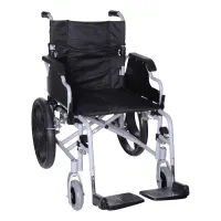 خانمی جهت پرستاری ، آشپزی و کارهای منزل