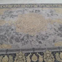 فرش طوسی طلایی
