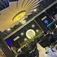 نیروی ساده برای کافه رستوران