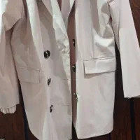 تعدادی کت و مانتو و لباس مجلسی سایز 44تا46