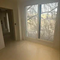 پنجره دوجداره و توری پلیسه