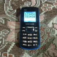 گوشی سامسونگ ساده(صدا، آنتن و باتریش عالیه) تضمینی