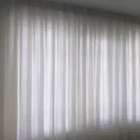 دو عدد پرده همراه با چوب پرده۳.۰۰و۳.۳۰