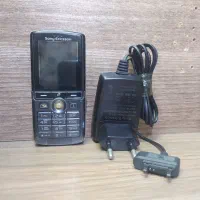 گوشی نوستالژی سونی اریکسون K750 بهمراه شارژر