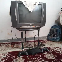 سونی 2 به همراهه تلوزیون