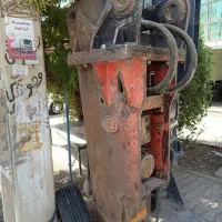 چکش هیدرولیکی DB