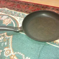 ماهیتابه|ظروف پخت‌وپز|فردیس, فردیس|دیوار