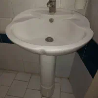 روشویی کاملا سالم