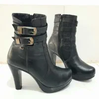 بوت چرم اصل سایز ۳۷