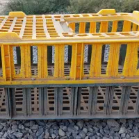 جعبه مرغ زنده