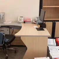 میز اداری مدیریت وکارمندی