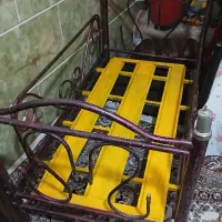 تخت کودک فلزی و اسکیت