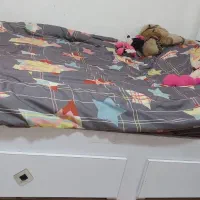 تخت و کتابخانه|تخت و سرویس خواب|رشت, گیل|دیوار