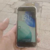 آیفون se2020 128g