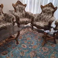 مبل کلاسیک ۹ نفره کار کرده تمیز و بدون پارگی