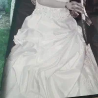 لباس عروس با تور سر و کت