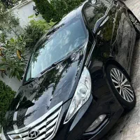 سوناتا وای اف ۲۰۱۱ مشکی داخل مشکی