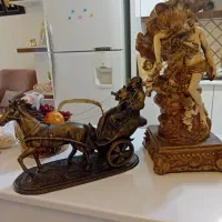 دو عدد مجسمه کاملا سالم|مجسمه، تندیس، ماکت|قشم, |دیوار