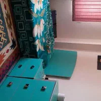 تخت وکمد|تخت و سرویس خواب|صدرا-فارس, فاز ۱|دیوار