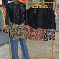 پوشاک زنانه