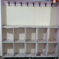 قفسه کتاب یا کفش ولباس