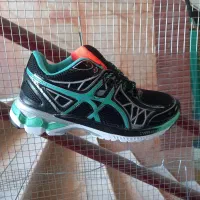 کفش اسپورت|کیف، کفش، کمربند|فولادشهر, A2|دیوار