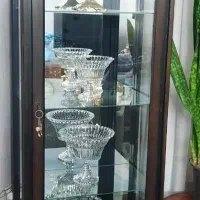 ویترین چهار طبقه در حد نو سالم