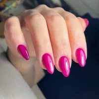 خدمات کاشت ناخن