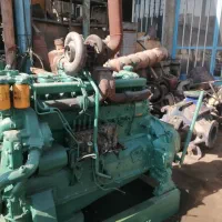 موتور ولوو 279 جعبه کامپیوتری و موتور ماک 250|ماشین‌آلات صنعتی|همدان, |دیوار