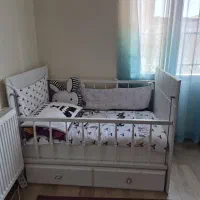 سرویس خواب نوزاد +تشک رویال در حد نو