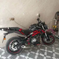 بنلی۳۰۰مدل۱۴۰۰