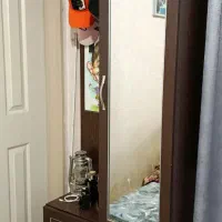 جاکفشی کمد دار